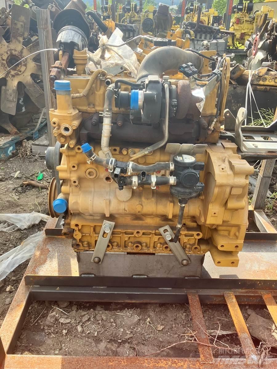 CAT C3.3B Двигуни