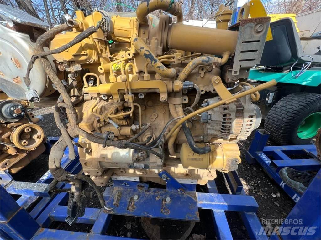 CAT C3.3B Двигуни