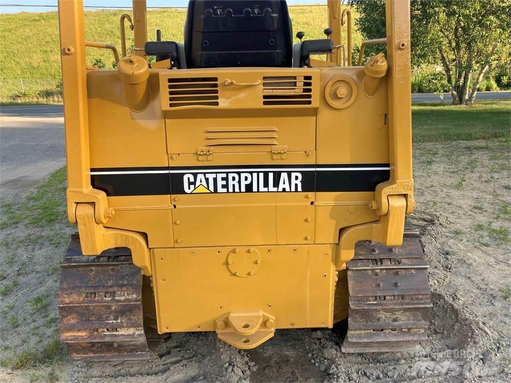 CAT D3C Гусеничні бульдозери