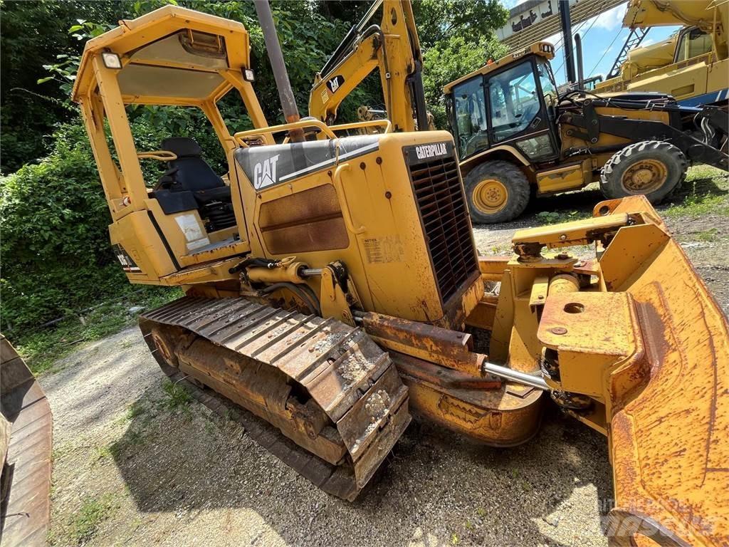 CAT D3G XL Гусеничні бульдозери