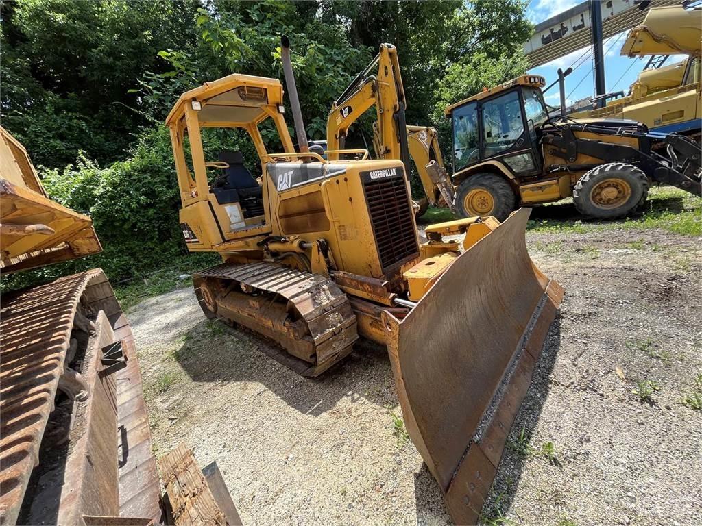 CAT D3G XL Гусеничні бульдозери