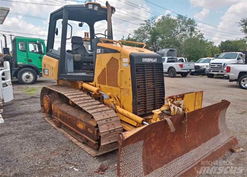 CAT D3K XL Гусеничні бульдозери