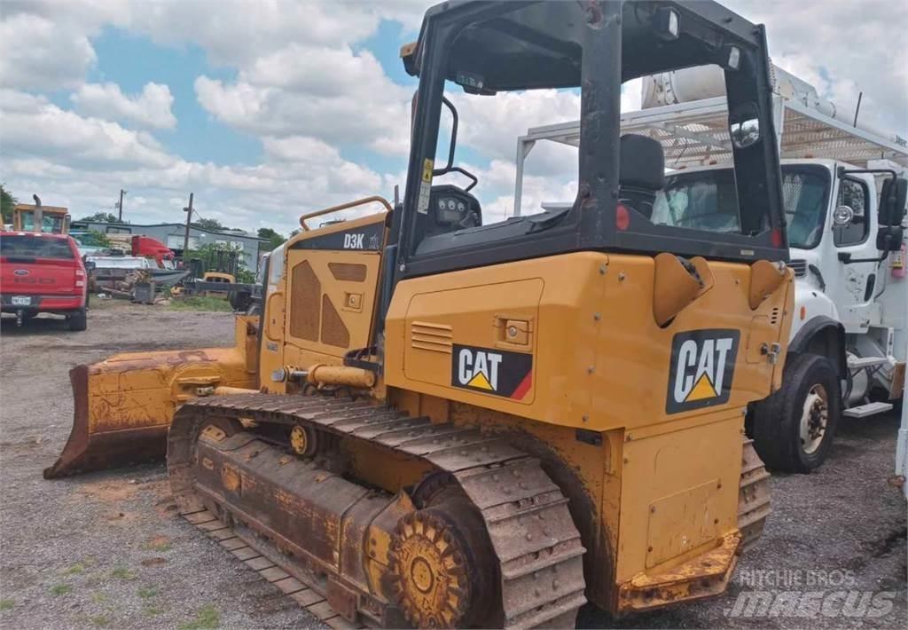 CAT D3K XL Гусеничні бульдозери