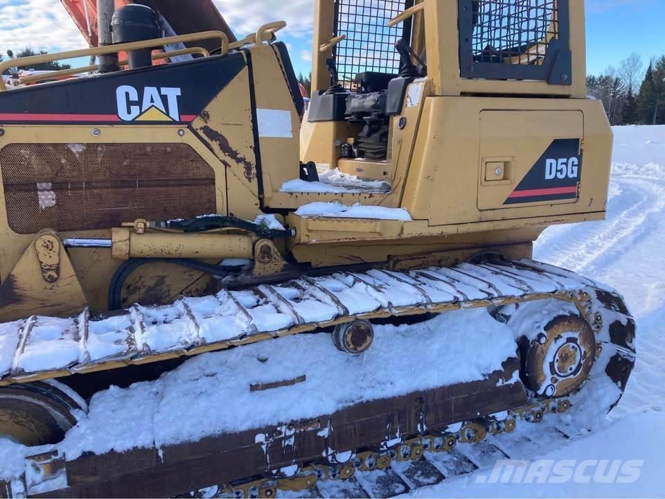 CAT D5G XL Гусеничні бульдозери
