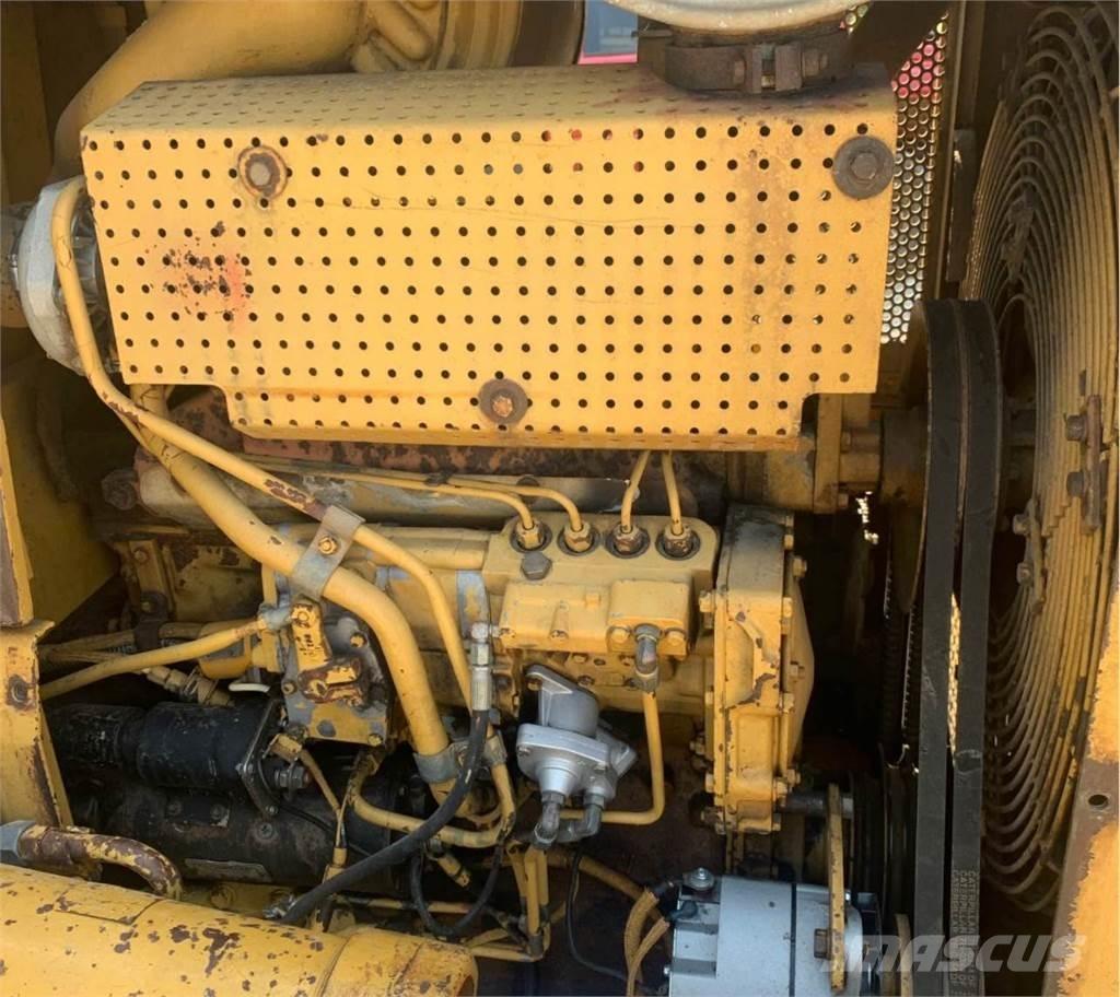 CAT D5H Гусеничні бульдозери