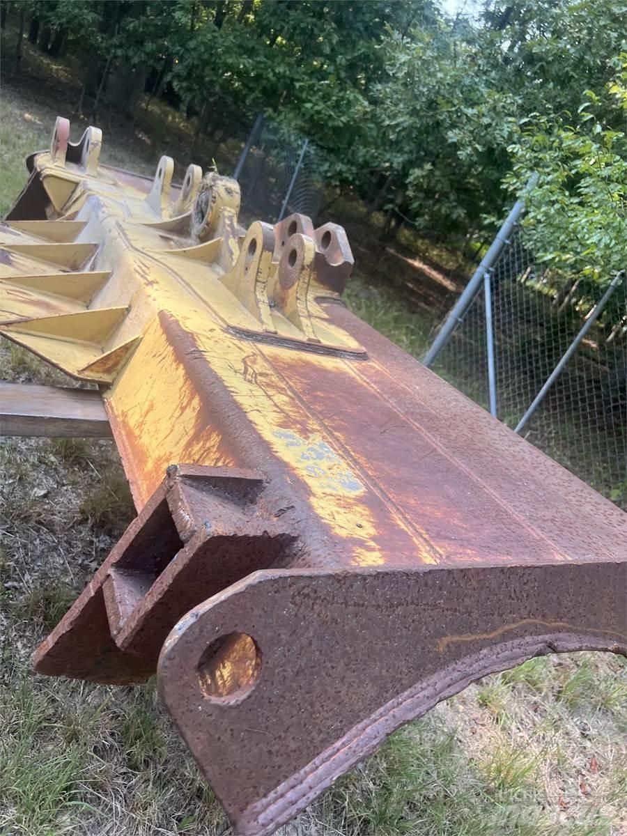 CAT D5K Леміші