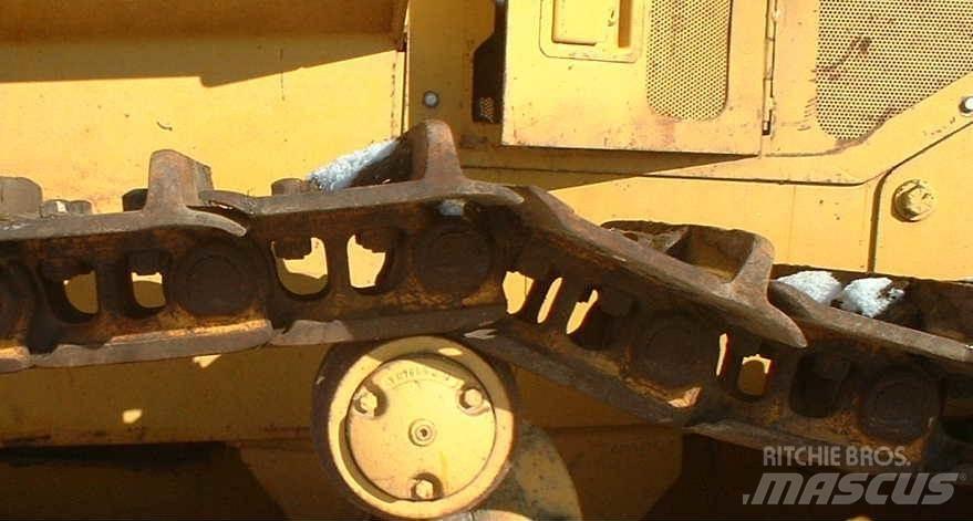 CAT D6C Гусениці