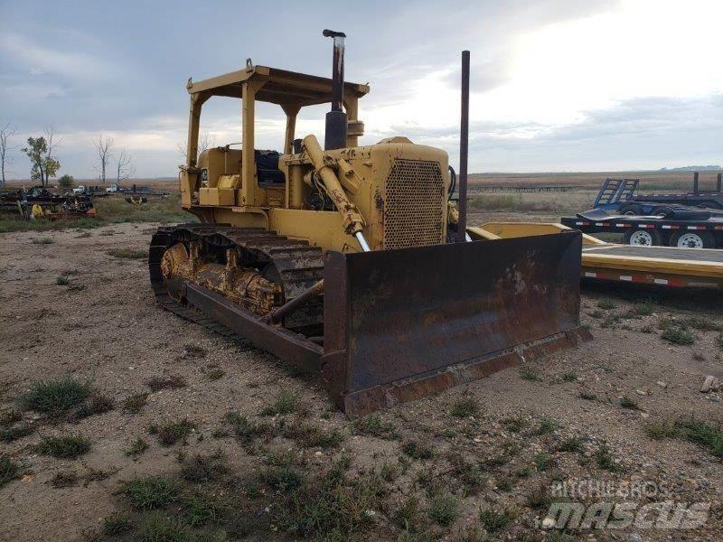 CAT D6C Гусеничні бульдозери