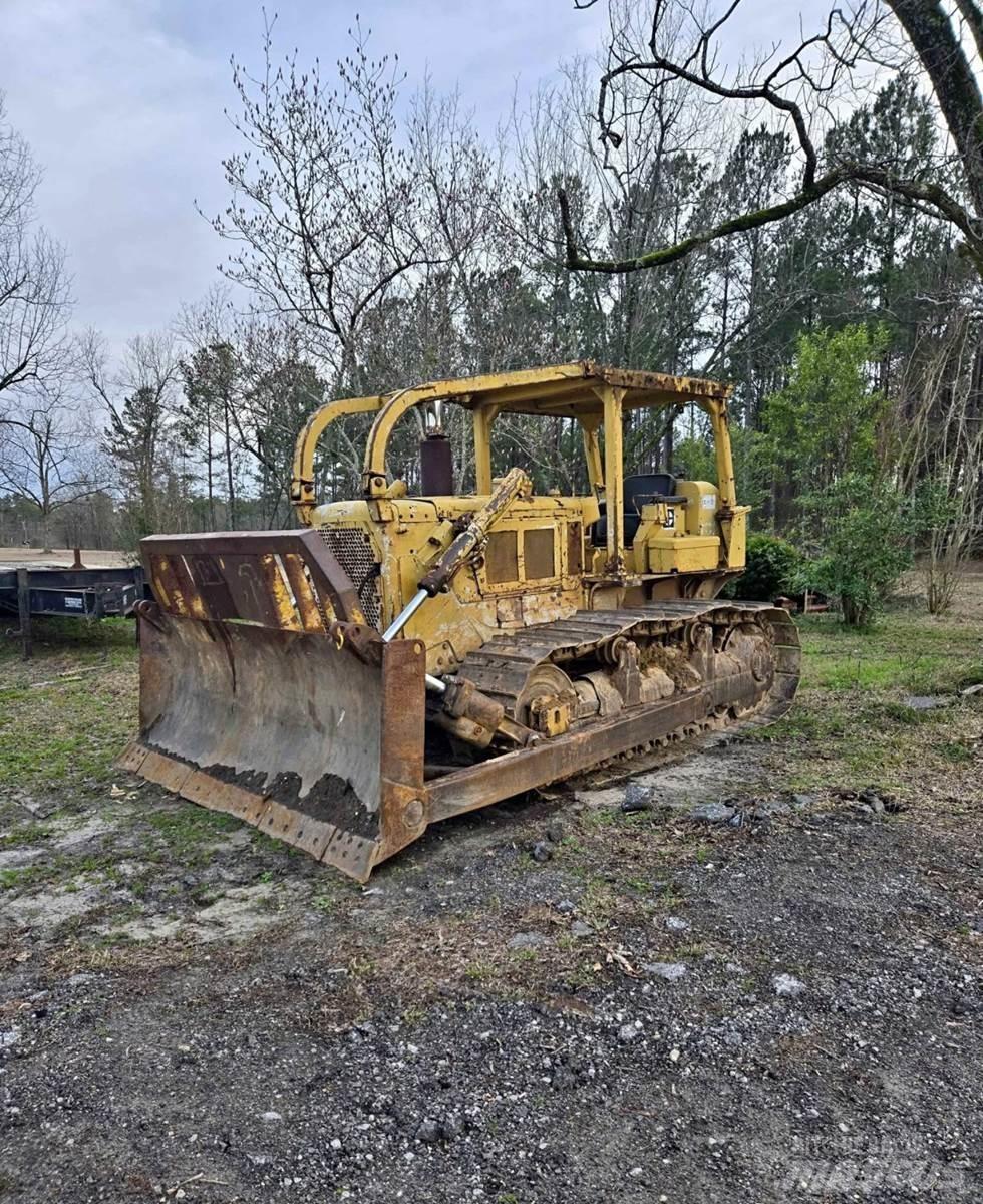 CAT D6C Гусеничні бульдозери