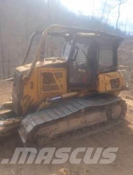 CAT D6K Гусеничні бульдозери