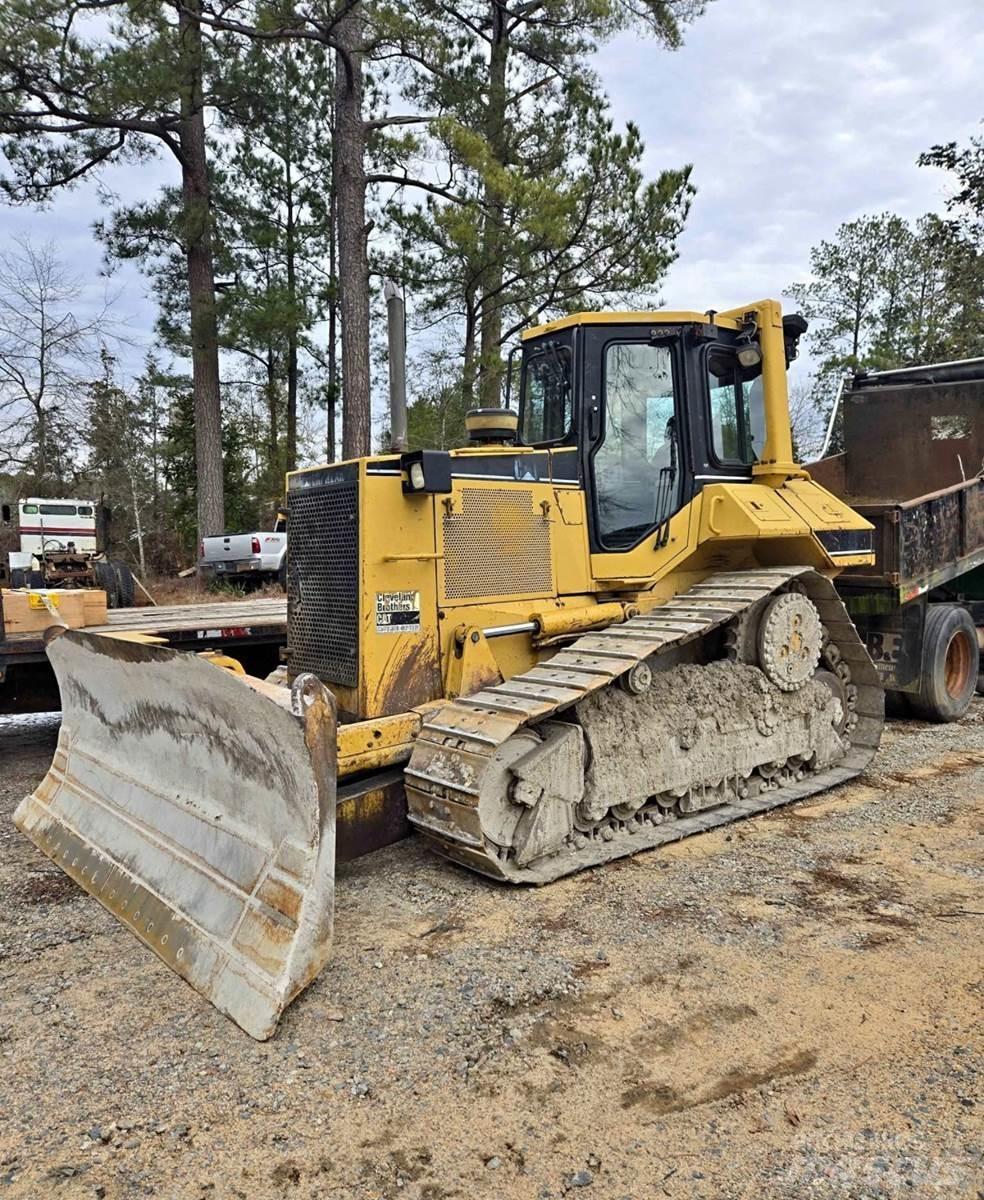 CAT D6M XL Гусеничні бульдозери