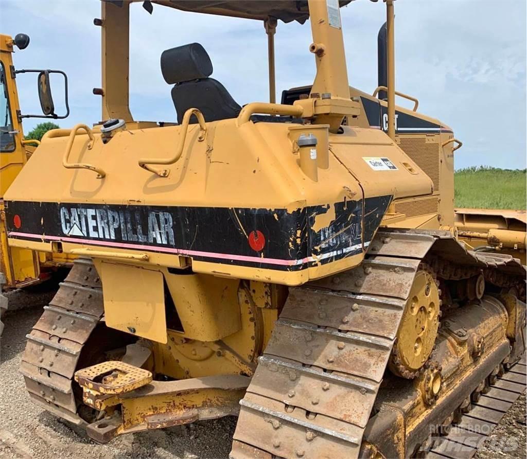 CAT D6N XL Гусеничні бульдозери