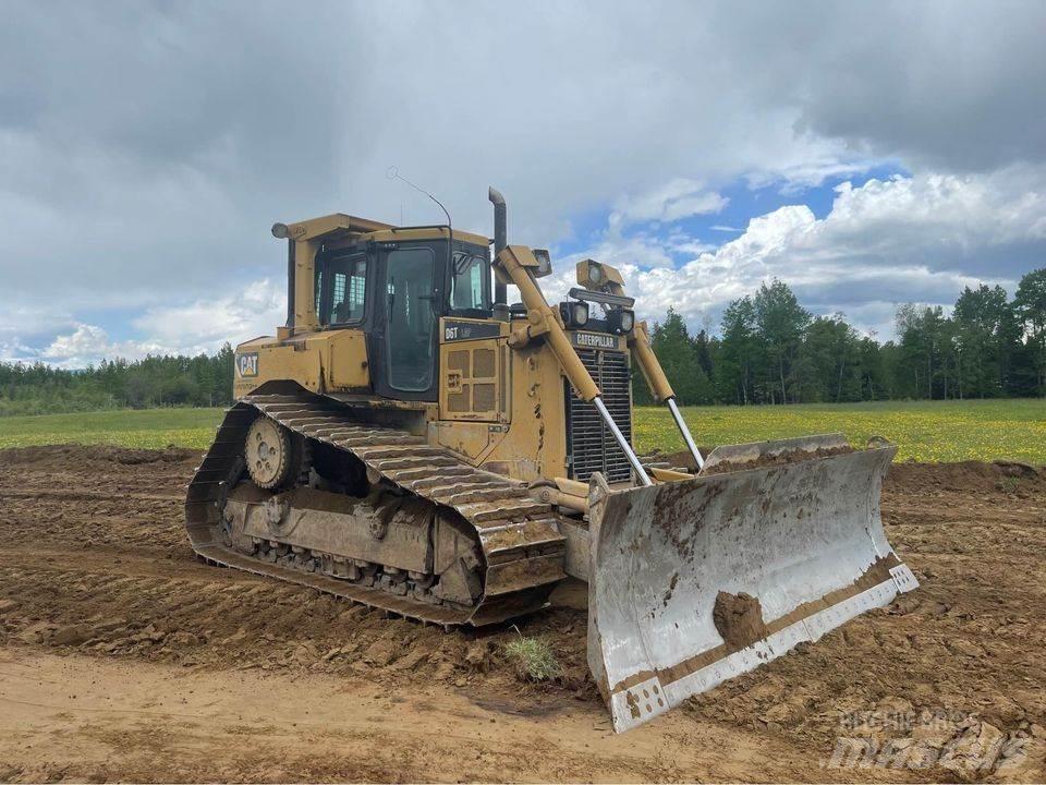 CAT D6T Гусеничні бульдозери