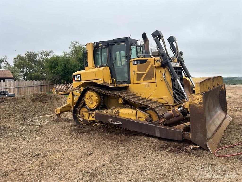 CAT D6T XL Гусеничні бульдозери