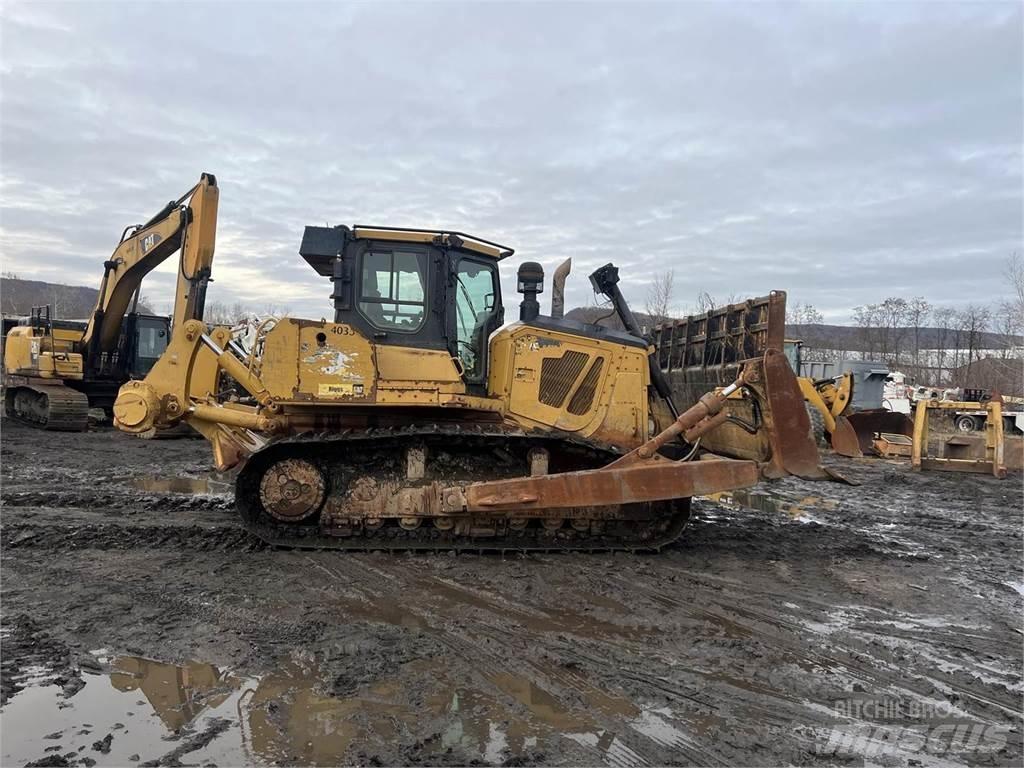 CAT D7E Гусеничні бульдозери