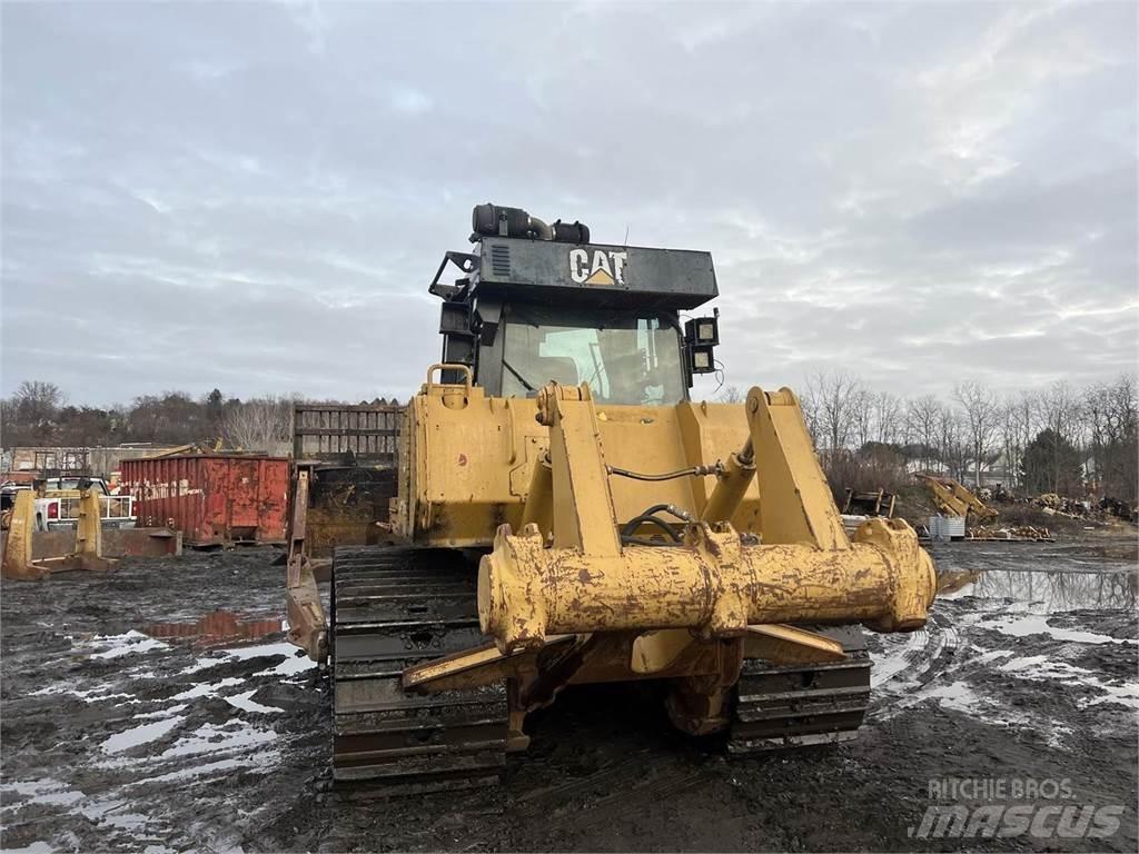 CAT D7E Гусеничні бульдозери