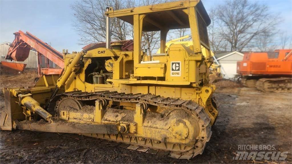 CAT D7F Гусеничні бульдозери