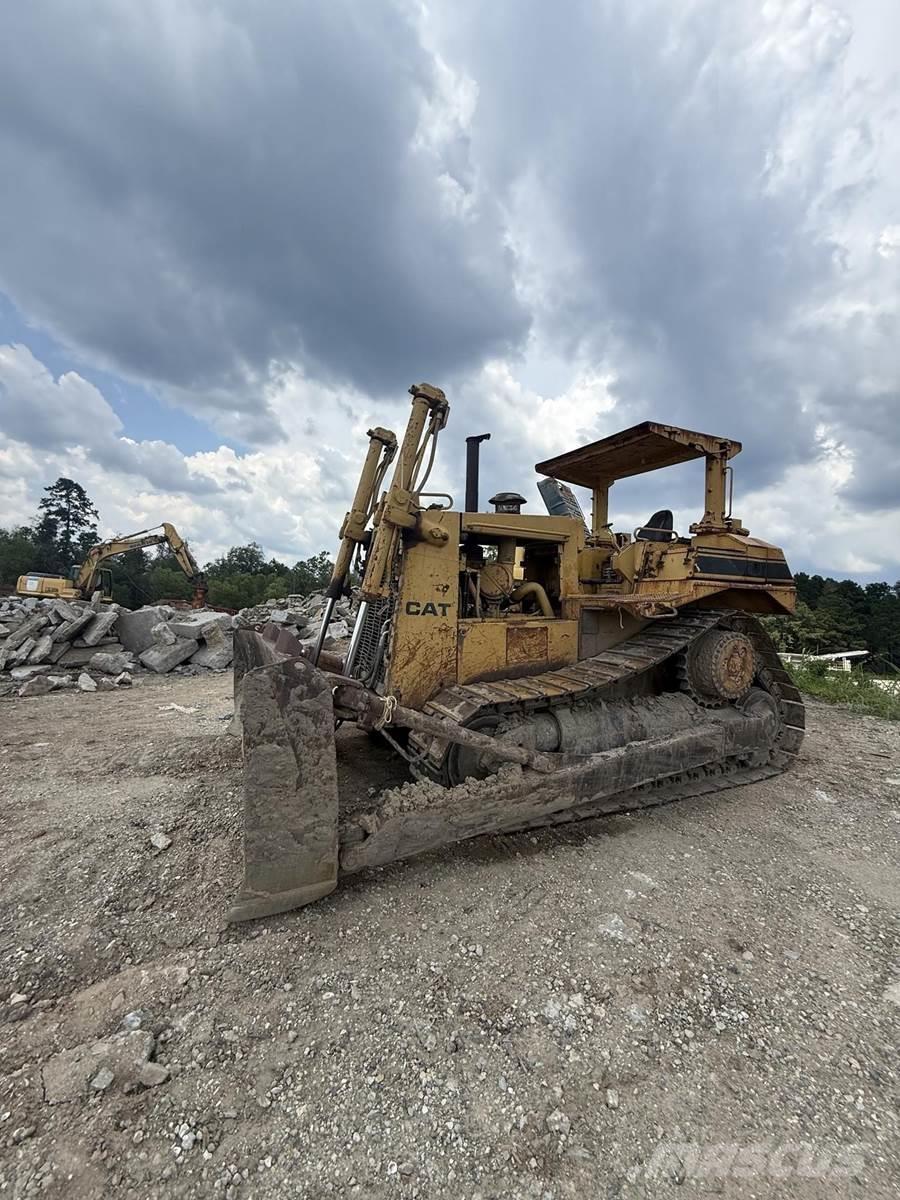 CAT D7H Гусеничні бульдозери