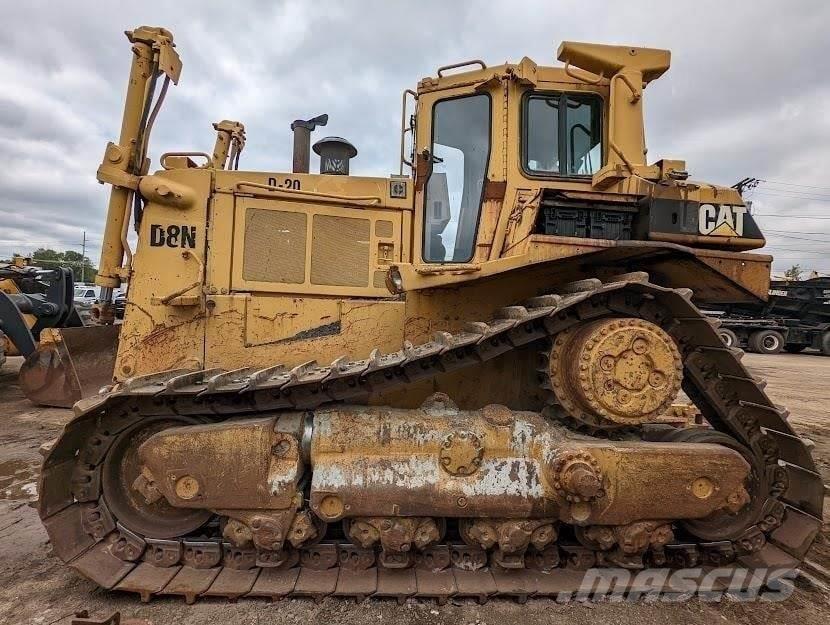 CAT D8N Гусеничні бульдозери