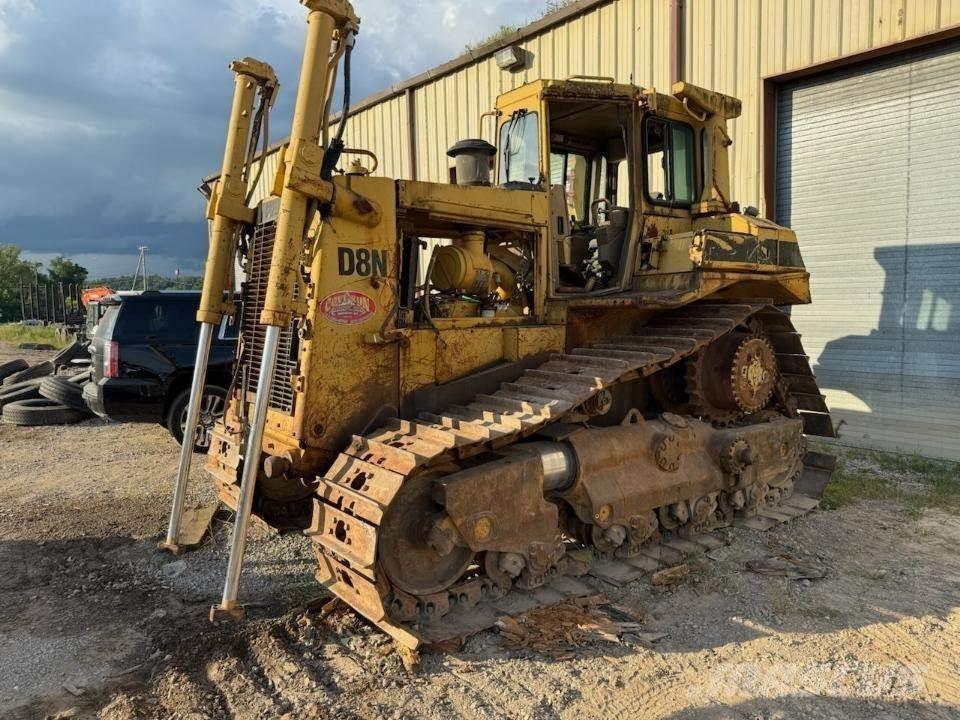 CAT D8N Гусеничні бульдозери