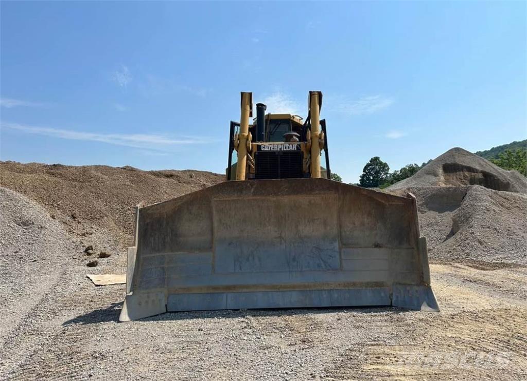 CAT D8N Гусеничні бульдозери
