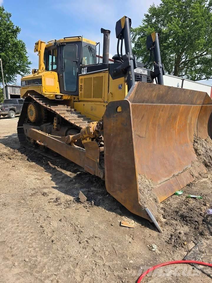 CAT D8R Гусеничні бульдозери