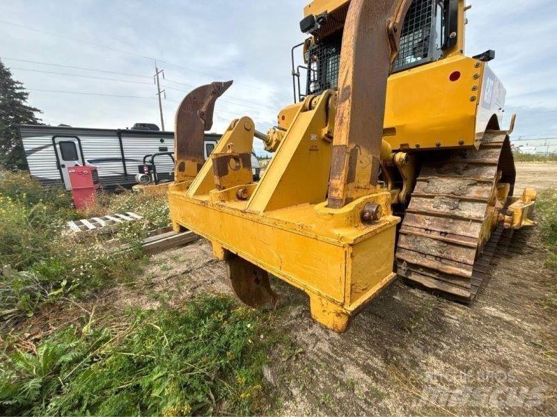 CAT D8T Гусеничні бульдозери