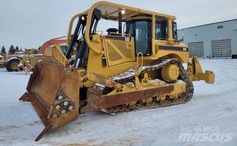 CAT D8T Гусеничні бульдозери