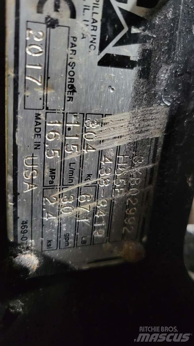 CAT H65ES Плуги