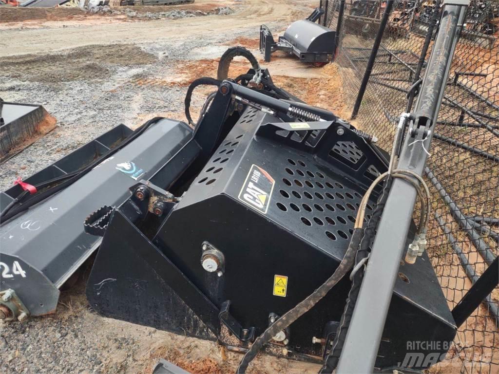CAT LR18B Граблі і сінозворушувачі