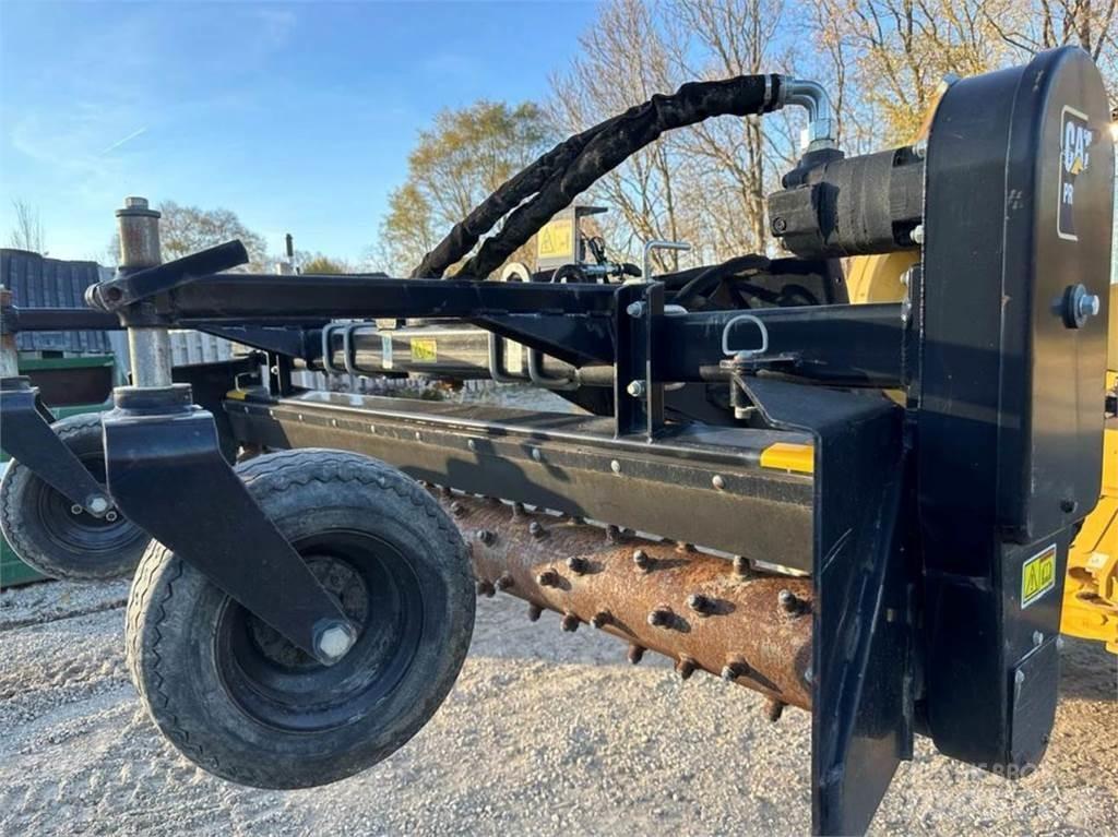 CAT PR184 Бункерні граблі