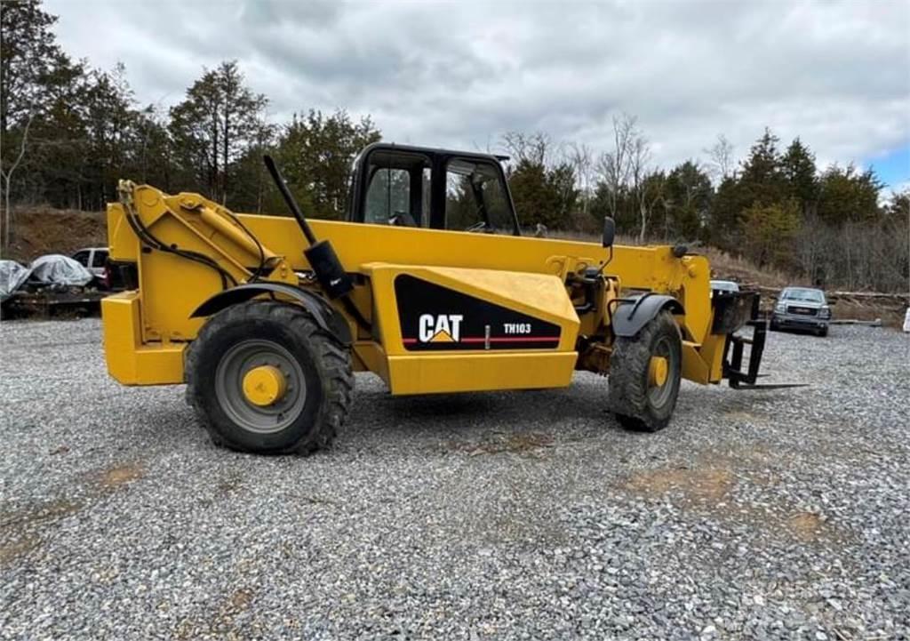 CAT TH103 Телескопічні навантажувачі