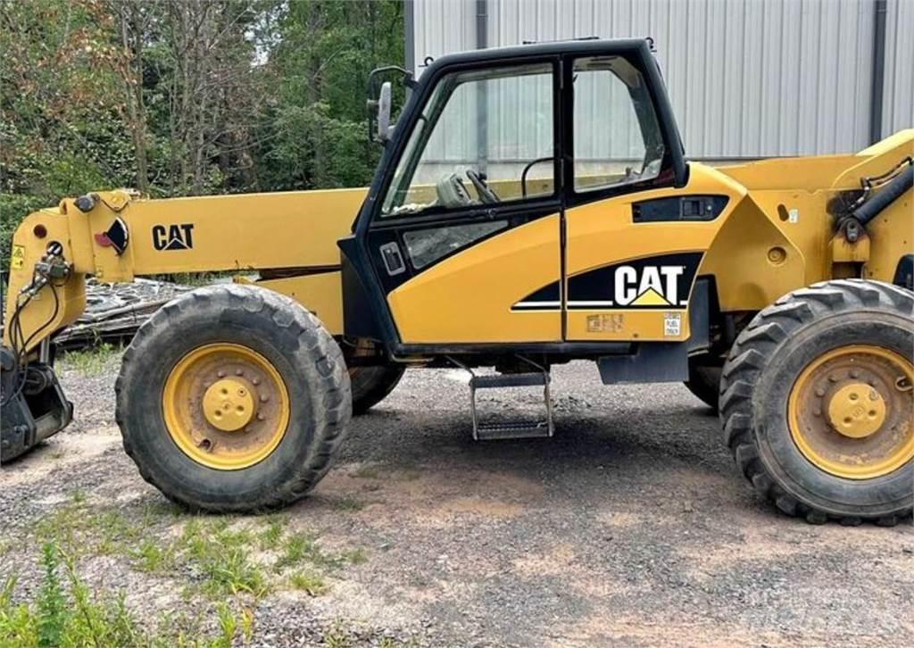 CAT TH460B Телескопічні навантажувачі