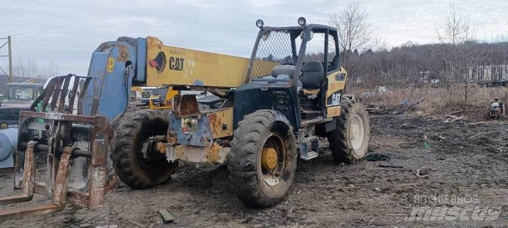 CAT TH560B Телескопічні навантажувачі