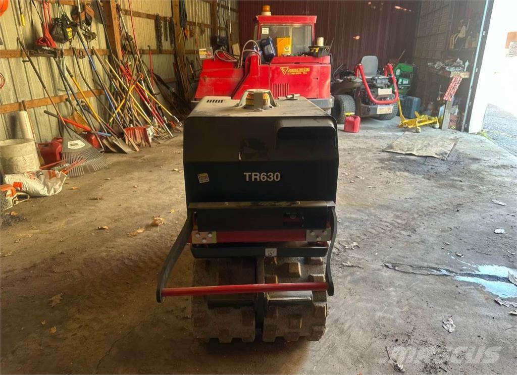  CP TR630 Причепні віброкатки