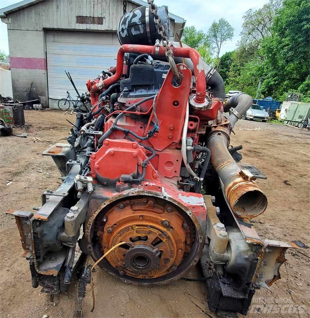 Cummins  Двигуни