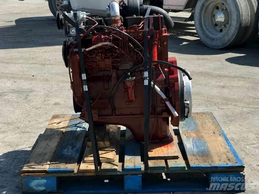 Cummins 4BT Двигуни