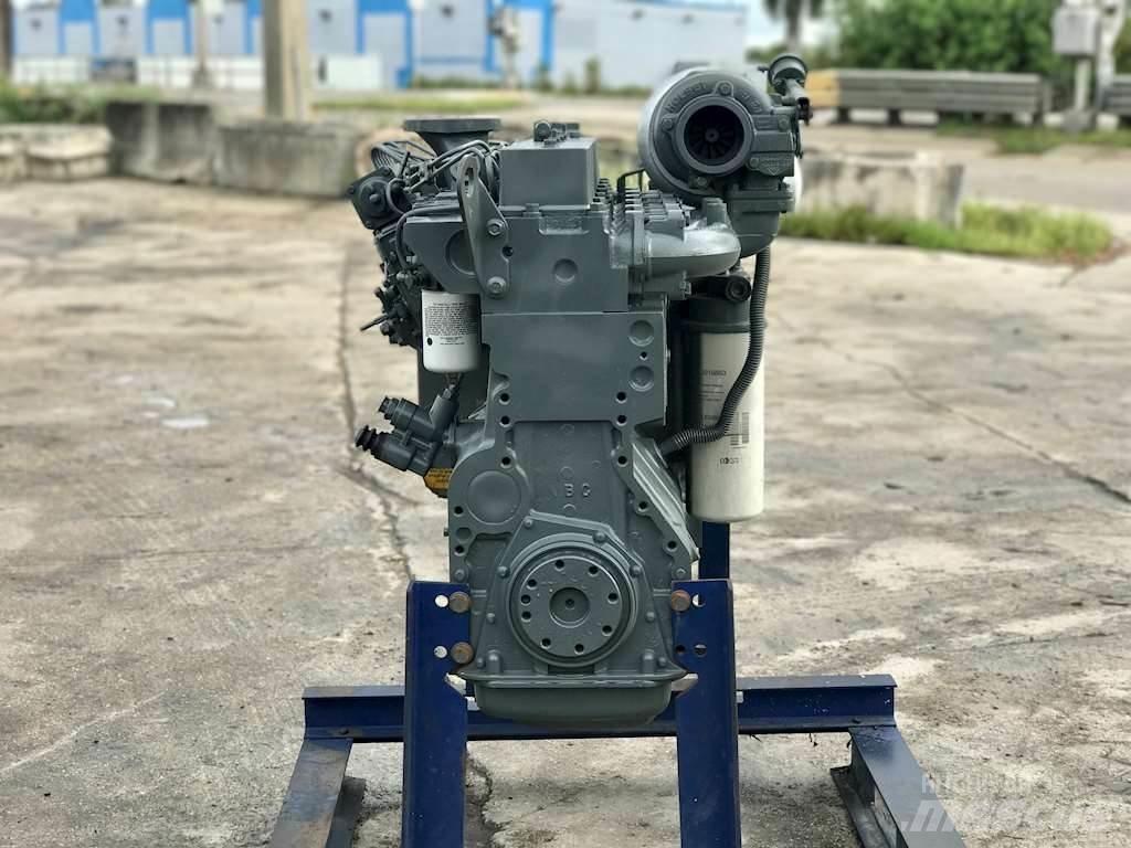 Cummins 8.3 Двигуни