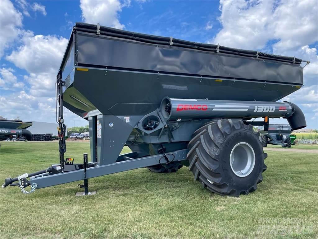 Demco 1322 Причепи перевантажувачі зерна