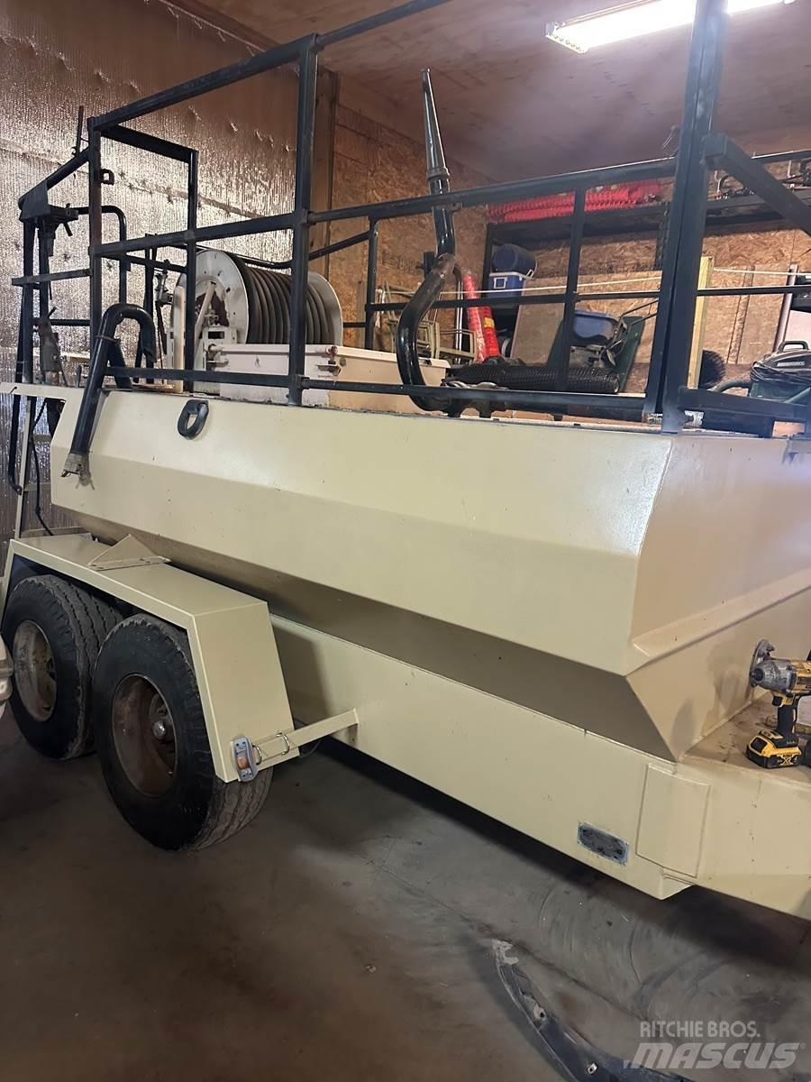 Finn T120 Прийомні бункери