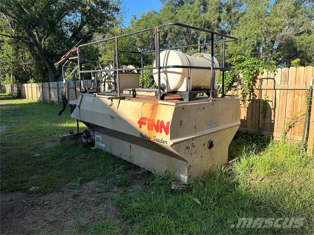 Finn T120 Прийомні бункери