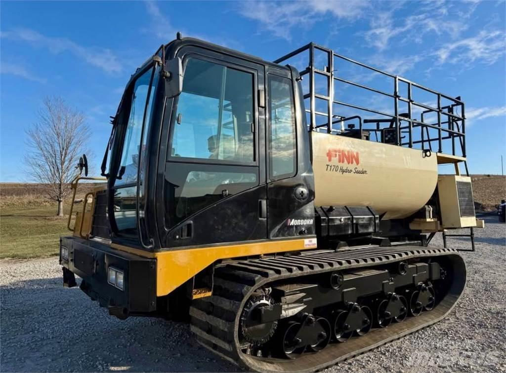 Finn T170 Прийомні бункери