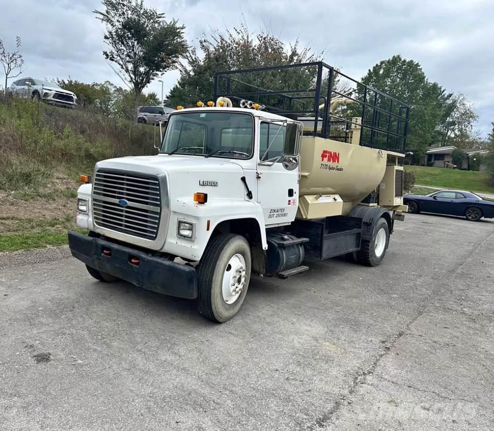 Finn T170 Прийомні бункери