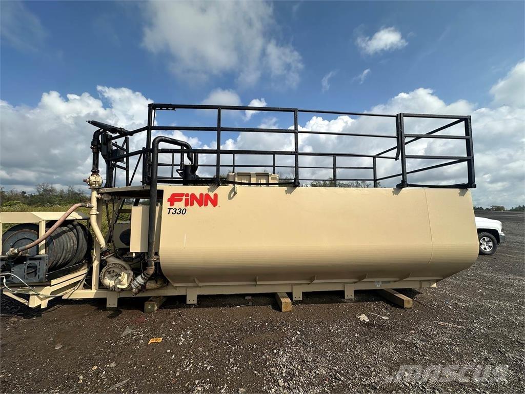 Finn T330 Прийомні бункери