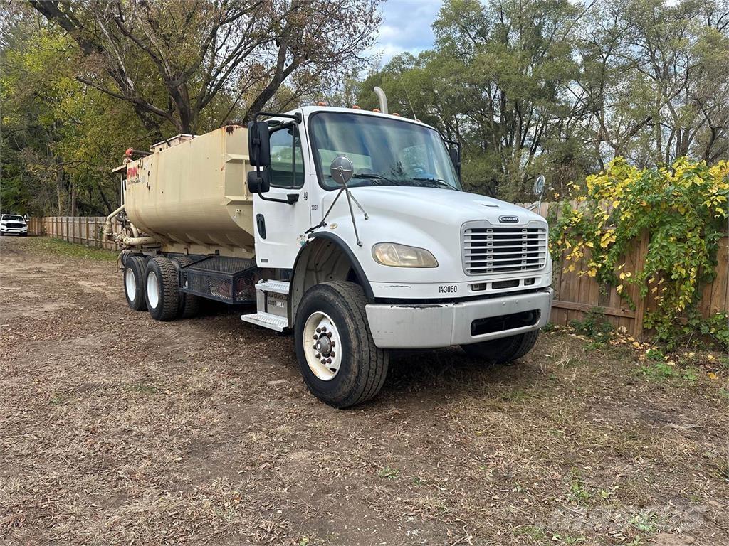 Finn T330 Прийомні бункери