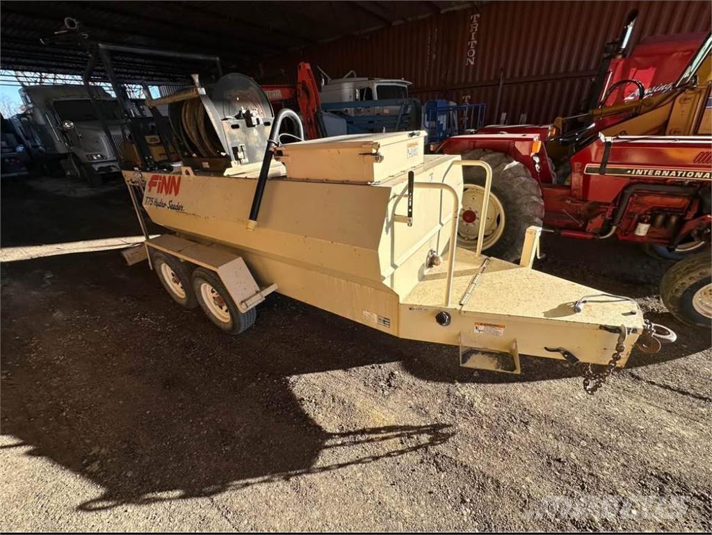 Finn T75T Прийомні бункери