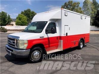 Ford E-450 Машини швидкої допомоги