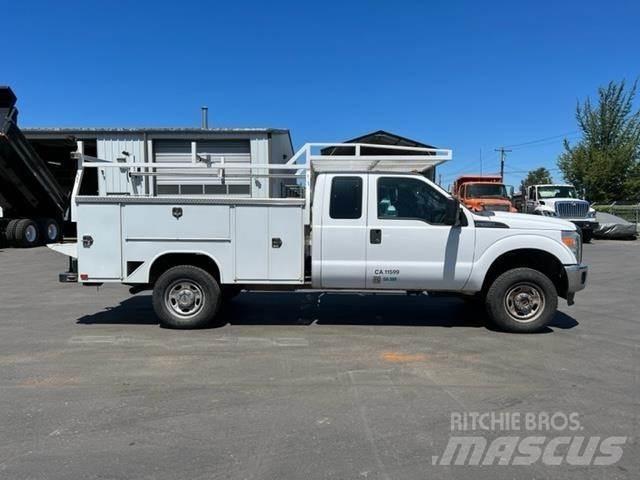 Ford F-350 Комунальні автомобілі / автомобілі загального призначення