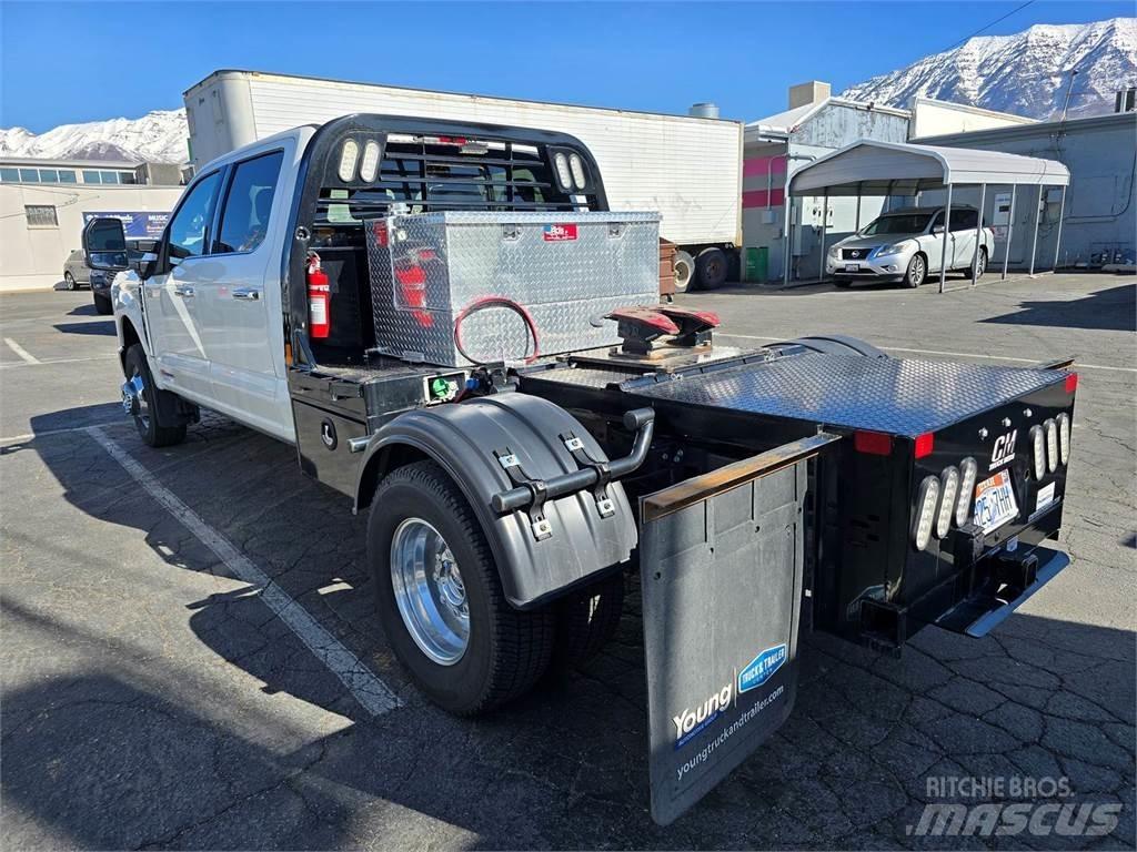 Ford F-350 Пікапи / Бічне розвантаження