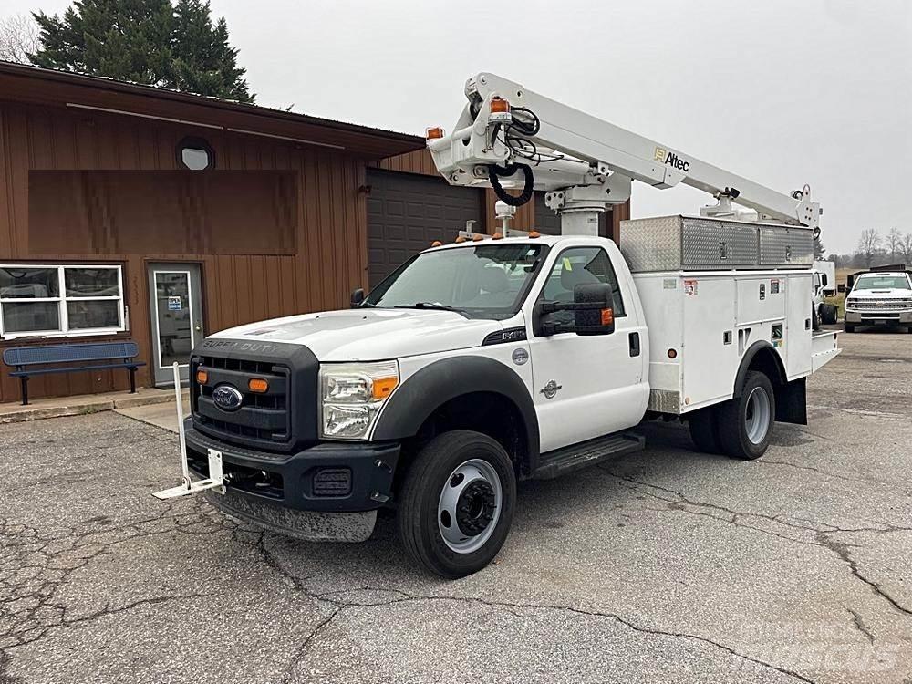 Ford F-450 Автовишки на базі вантажівки